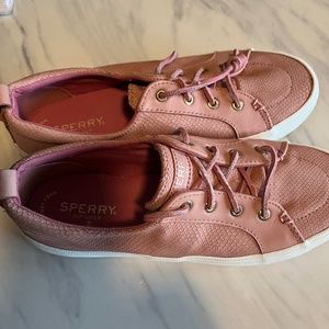 Women's Sperry tennis shoes